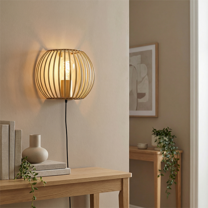Industrielle Wandleuchte Gold, Lieve, mit Schalter