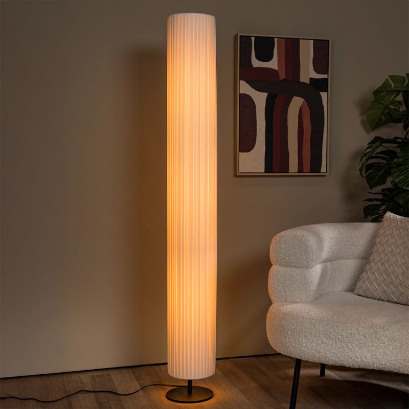 Weiße Stehlampe Modern, Fold, mit Schalter Weiße Stehlampe Modern, Fold, mit Schalter