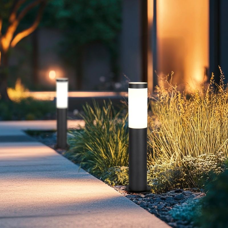 Schwarze Außenleuchte Modern, Rieuwert, IP44 Schwarze Außenleuchte Modern, Rieuwert, IP44