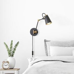 Schwarze Wandleuchte Modern, Skals, mit Schalter
