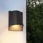 Moderne Außen Wandleuchte mit Dämmerungsmelder Schwarz, Luana, IP43