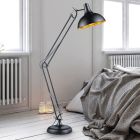 Schwarze Stehlampe Modern, Benoit, mit Schalter