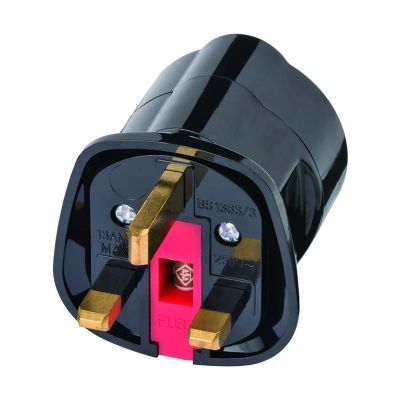 Reisestecker EU auf Typ G Stecker