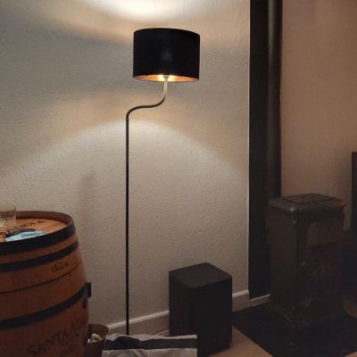 Schwarze Stehlampe Modern, Jeany, mit Schalter