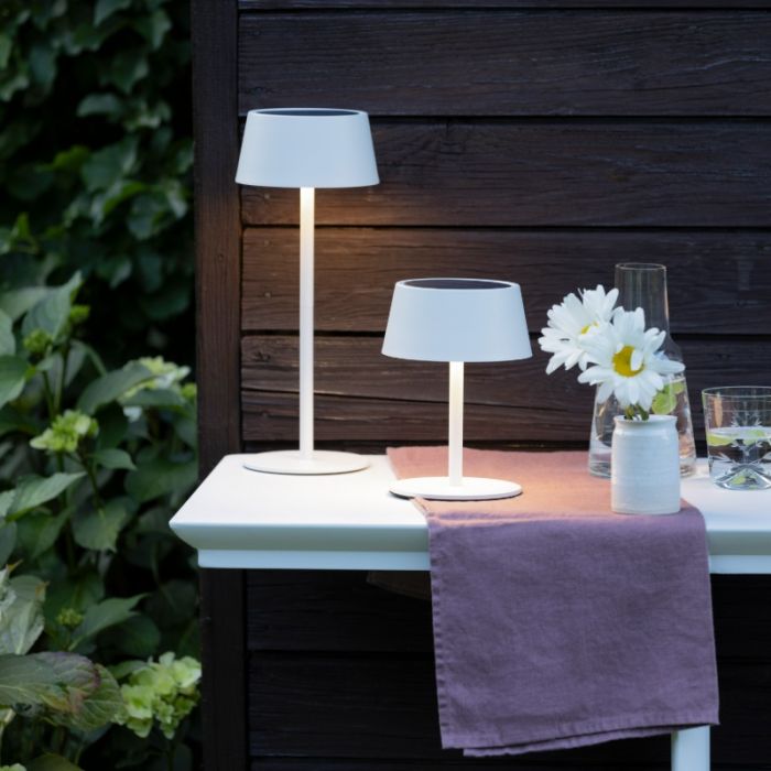 Moderne Solar Außen Wandleuchte Weiß, Soumaya, 4W, 3000K LED, IP44, 3-stufig dimmbar