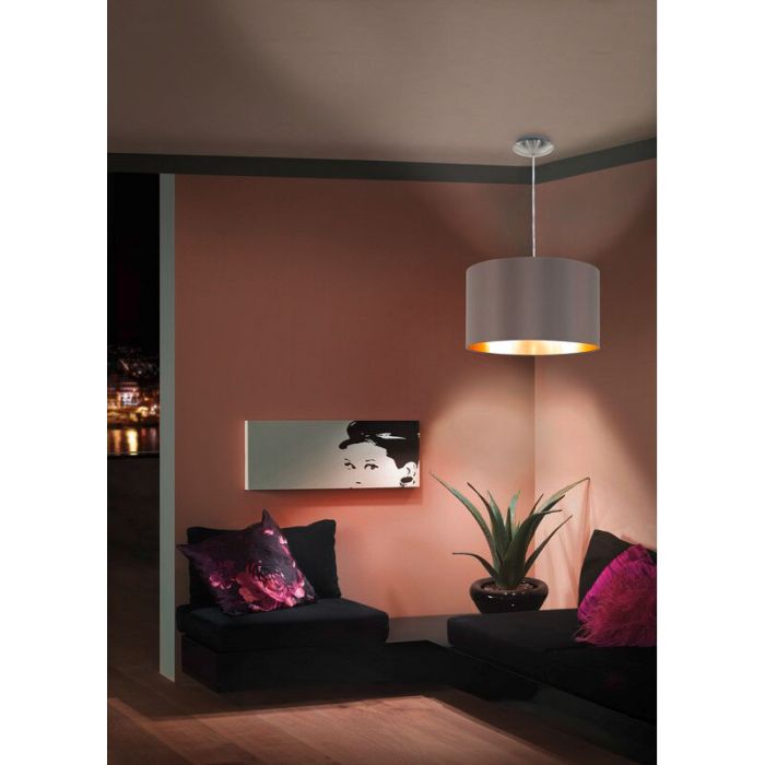 Braune moderne Pendelleuchte Stoff, Terme