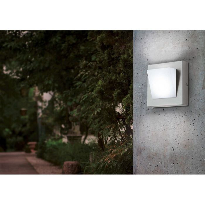 Silberne Außenleuchte Kunststoff, Mell, 4W, 3000K LED, IP44