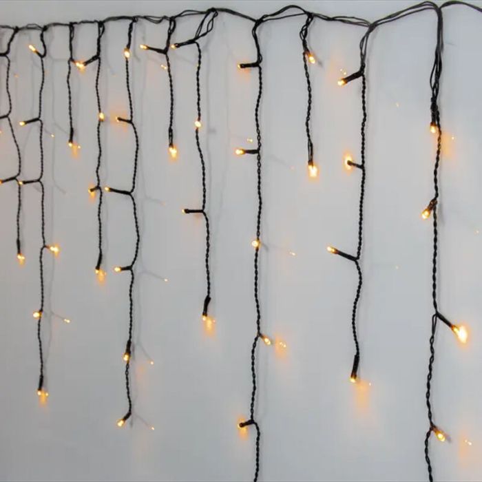 Eiszapfenbeleuchtung, 300 cm breit, 52 cm hoch, IP44, 90 LEDs